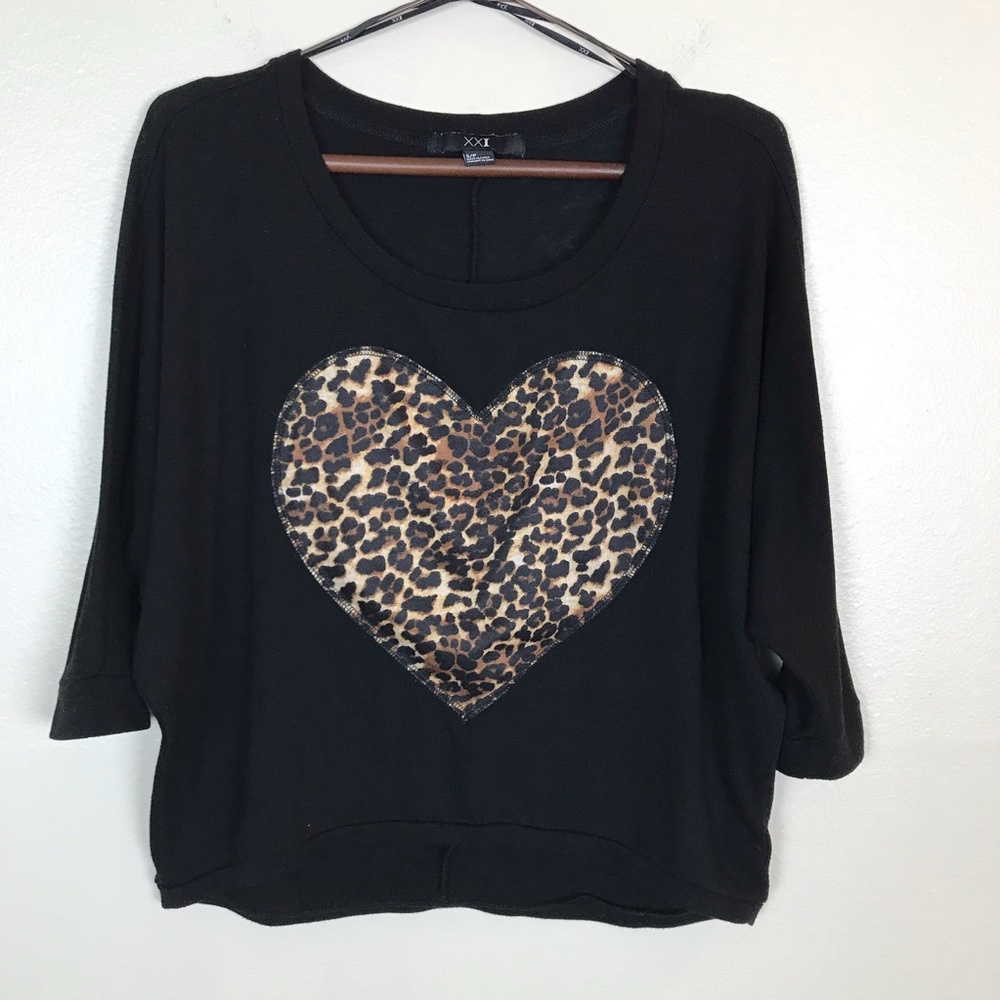 XXI  |  leopard heart top